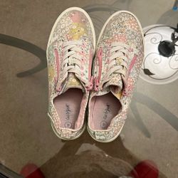 CAT & JACK. Tennis. Size 4