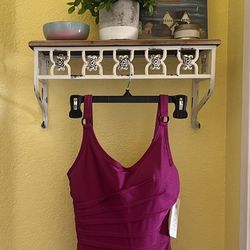 DKNY 1 piece bathing suit