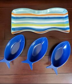 Tray with 3 Fish Shaped Bowls