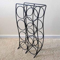 Curve 8 bottle compact tabletop metal wire wine rack holder stand