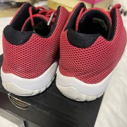 Air Jordan Future Lows (red) Size 9