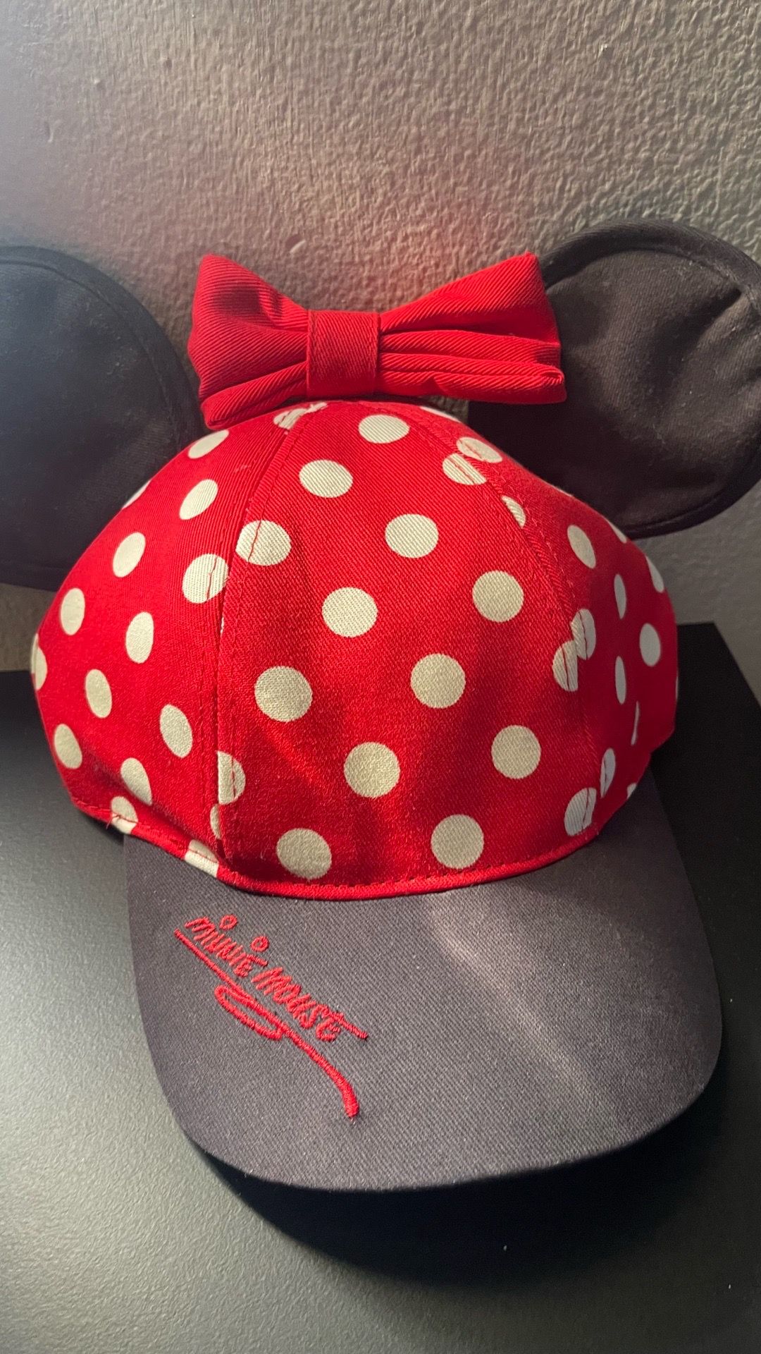 Disneyland Minnie mouse hat