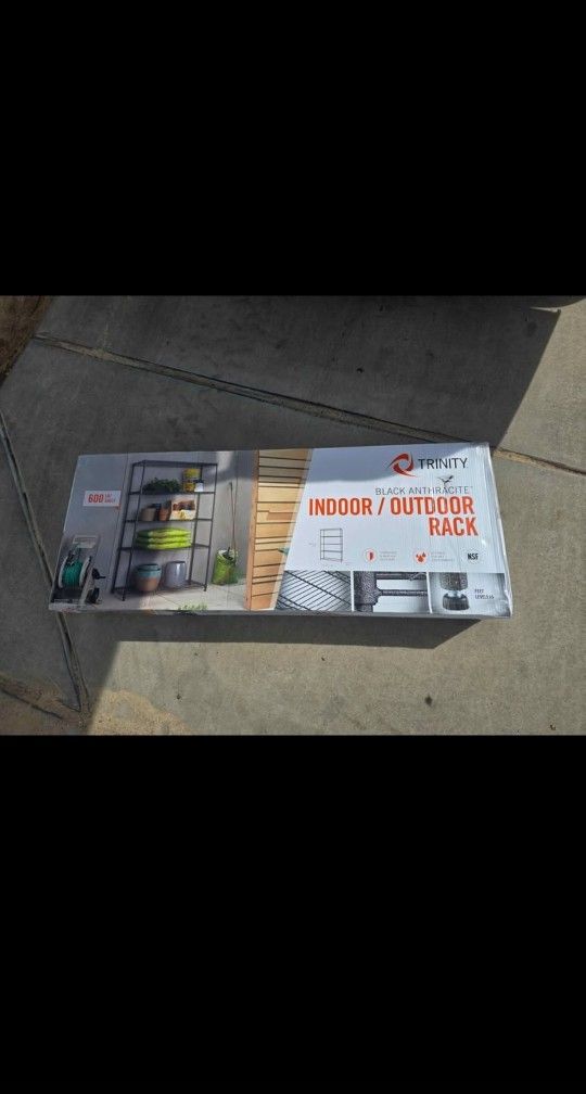 Indoor/outdoor storage rack NEW