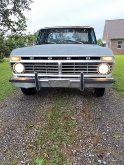 1973 F100 Explorer
