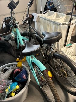 2 beach cruiser in great condition