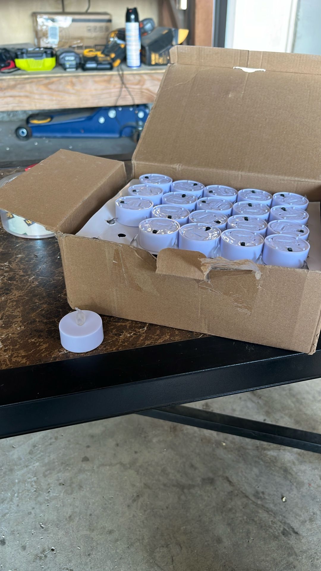 Set Of 60 Tealights With Batteries