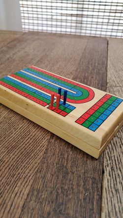 Cribbage board