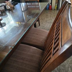 Table and 5 chairs