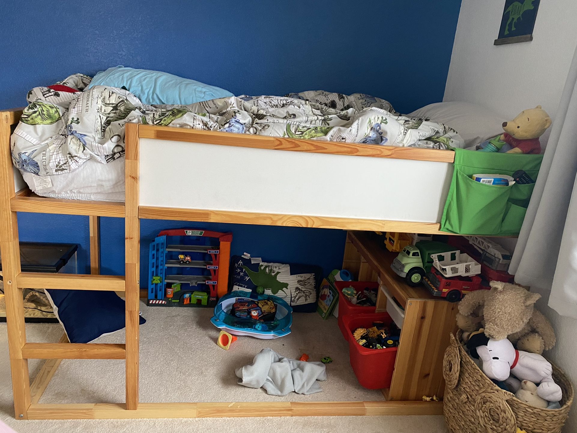 IKEA kura Bed