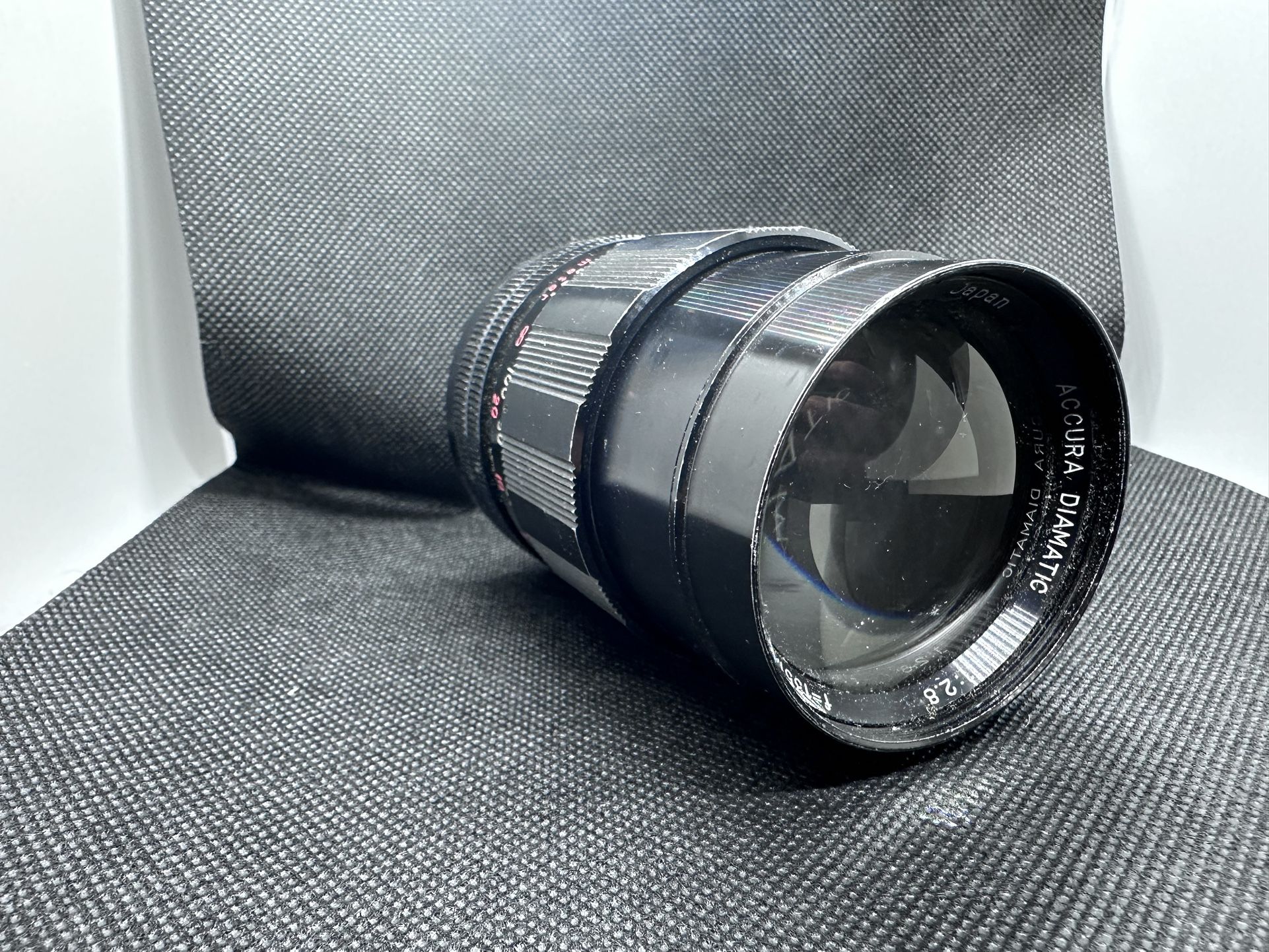 Vintage Accura Diamatic 1:2.8 135mm Lens