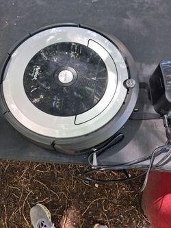 Robot carpet cleaner