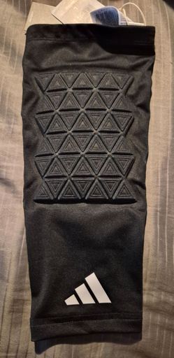 Brand New Adidas Padded Knee Sleeve Black Aeroready Basketball Style Men Size Large