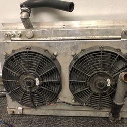 Radiator With E Fans 