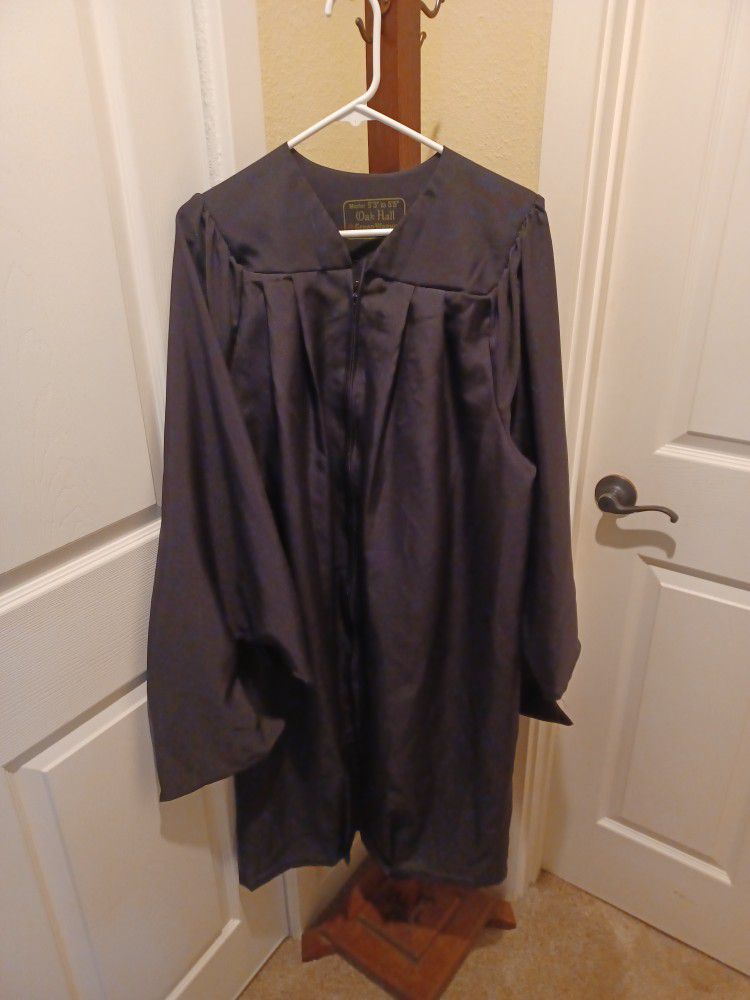 Masters Graduation Gown