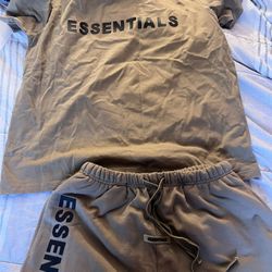 Essentials Short Set