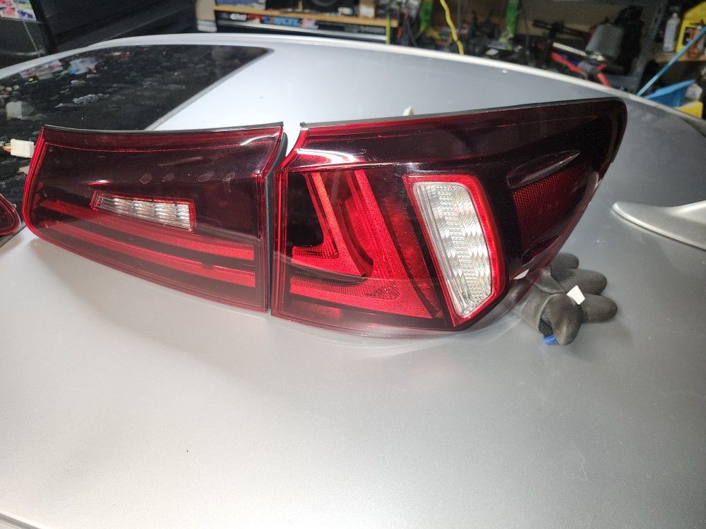 06-13 Lexus Is250 Is350 Vland Taillamp Taillights