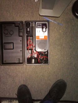 Emergency 2 way citizens band help radio