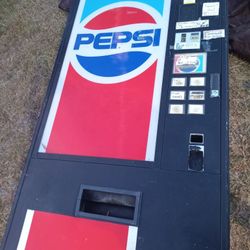 Vintage Pepsi Machine 