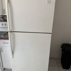 Whirlpool Refrigerator 
