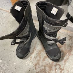 Forma Adventure Motorcycle Boots 