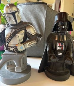 Star Wars the Mandalorian darth Valder control holder