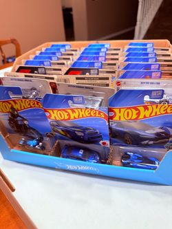 Hot wheels - pick & choose 2 for 5 , 3 for 7