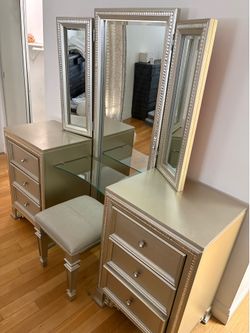 Beauty Vanity