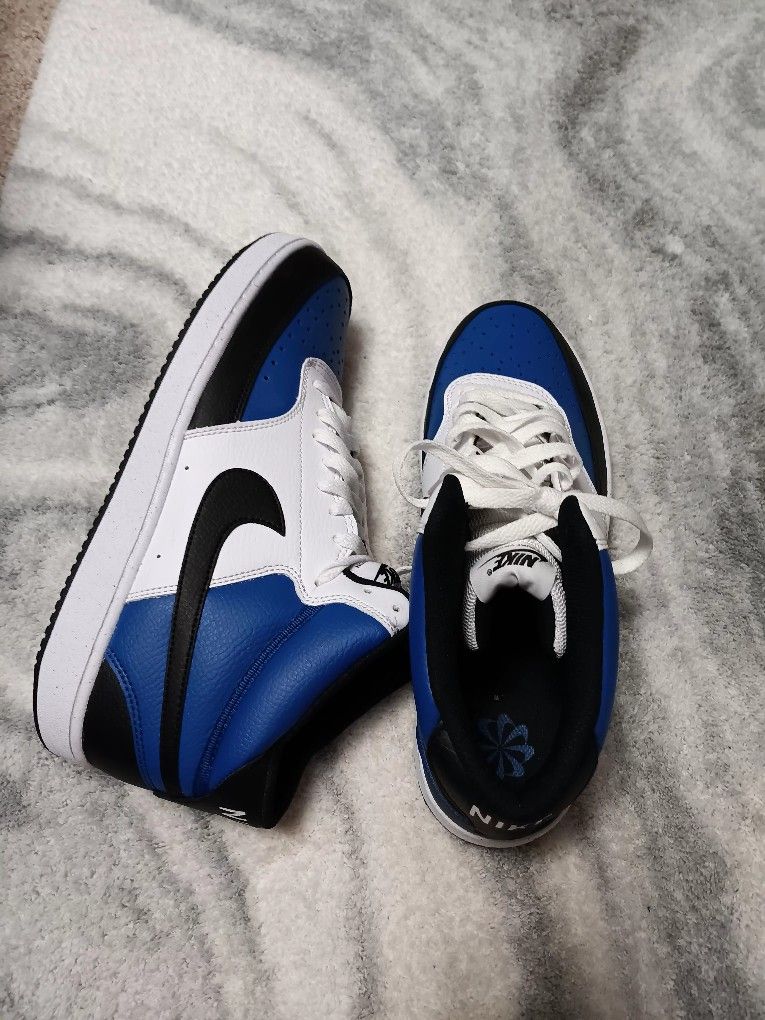 Never Worn Nike Court Visions Size 11