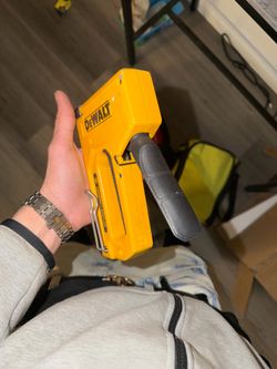Dewalt Stapler