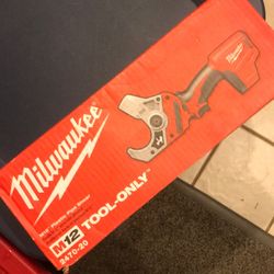 Milwaukee M12 Plastic Pipe Shears 