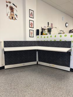 2 Corner cubicle desk