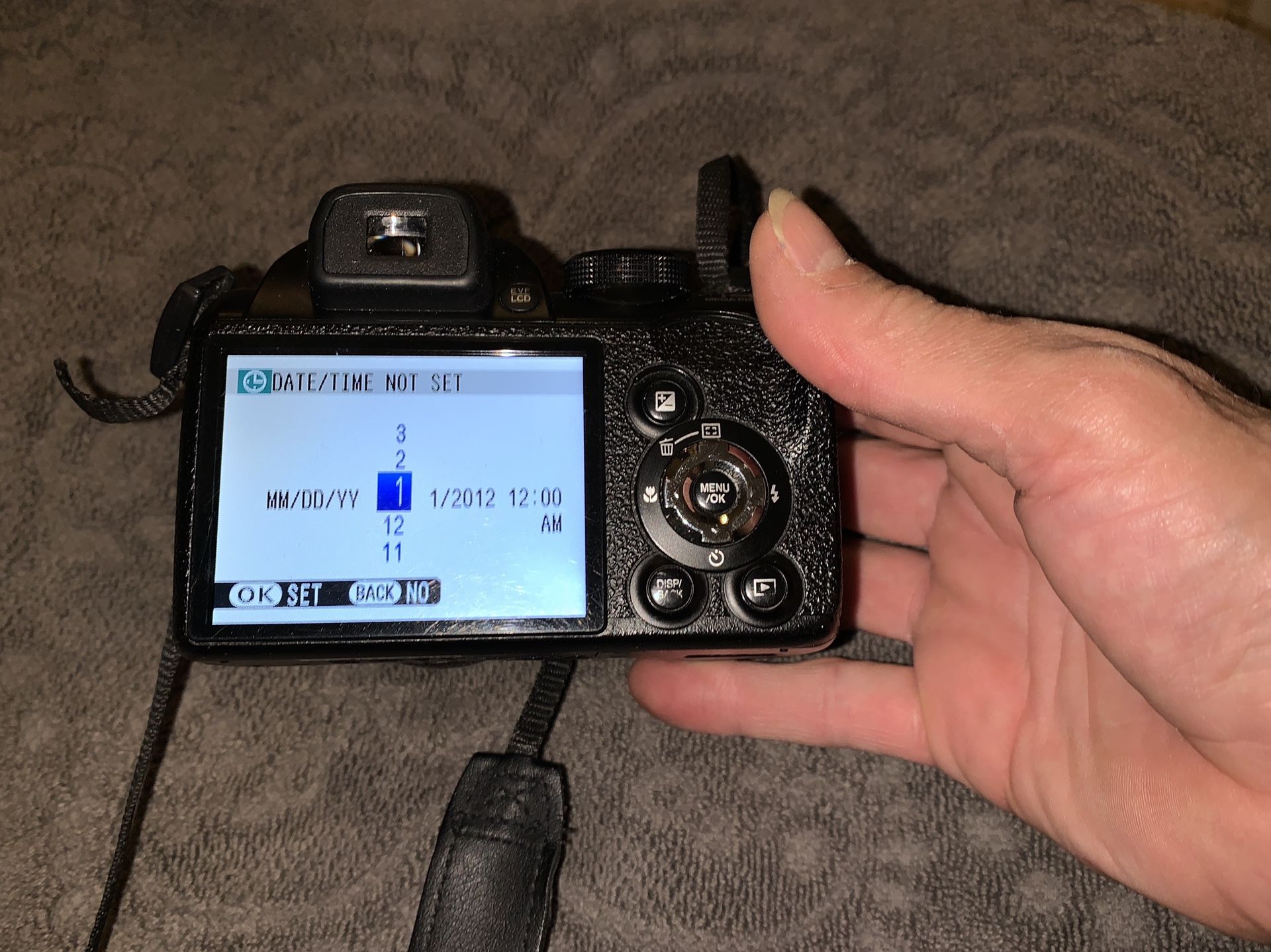 Fuji Film FinePix S4530 Camera Digital S Series 30x zoom 14 MP.