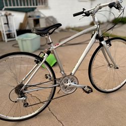 Specialized BG Roulux bicycle.