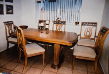 DINING ROOM SET, Table, chairs and Buffet & hutch