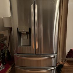 LG Stainless steel French door refrigerator 