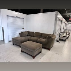 Comfy Gray Sectional Couch 