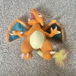 Pokémon Charizard Plush Nintendo 1998