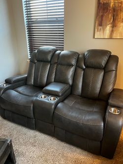 Ashley 5 piece leather reclining set