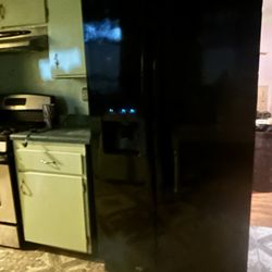Side By Side Refrigrrator