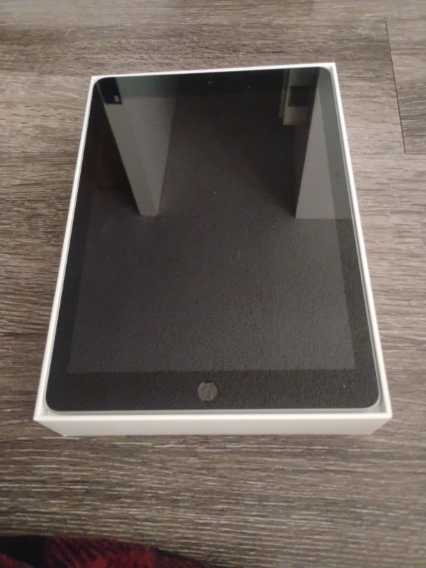 iPad 6th Generation