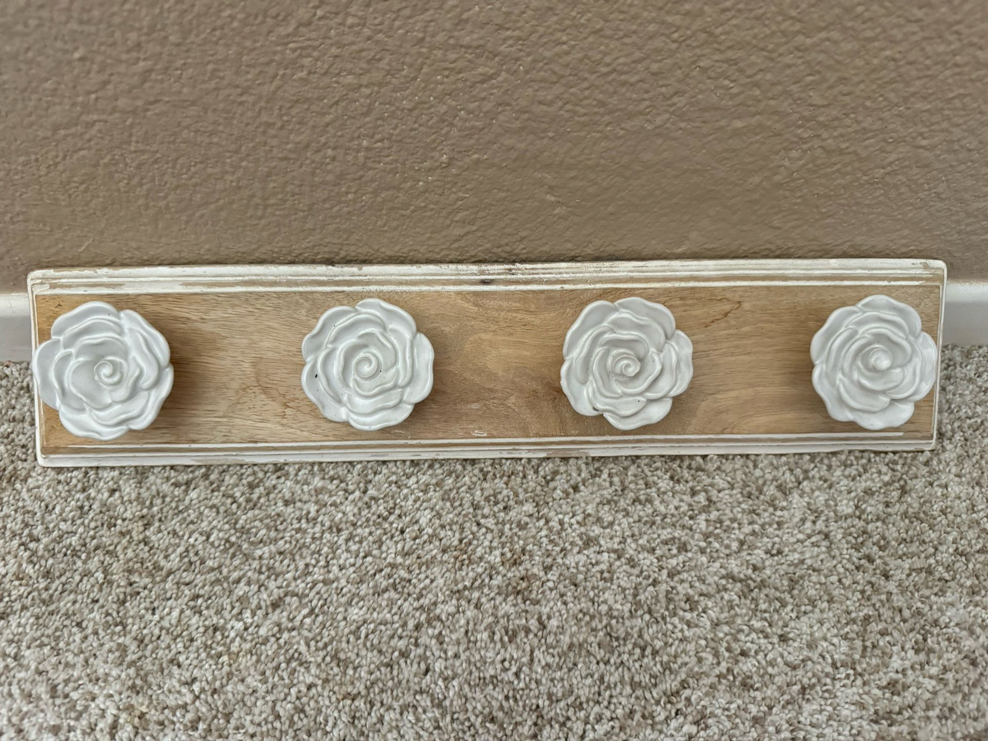 Necklace Holder