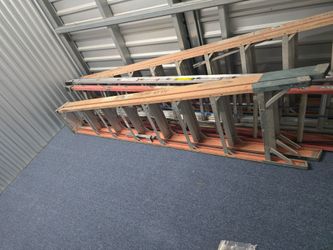 8ft fiberglass Ladder for sale