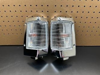 90-97 Nissan Hardbody Clear Corner Lights