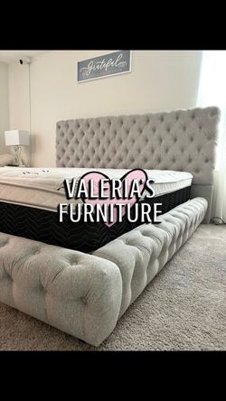 New queen bed with mattress