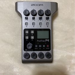 Zoom Podtrak P4 (Open Box) Podcast Recorder
