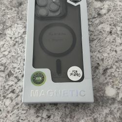 I phone 14 Pro Case with MagSafe