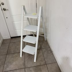 Heavy Duty Ladder - New - 4 Steps Ladder -  L177