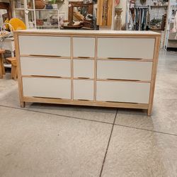 Solid Wood 9 Drawer Dresser