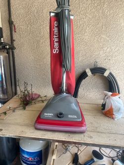 Vacuum for carpet