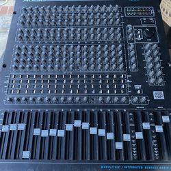 Mixer Vintage Alesis Mixer SOLD AS IS Not Tested Mixer Vintage Mixer Alesis 1622 Mixer MAKE AN OFFER!
